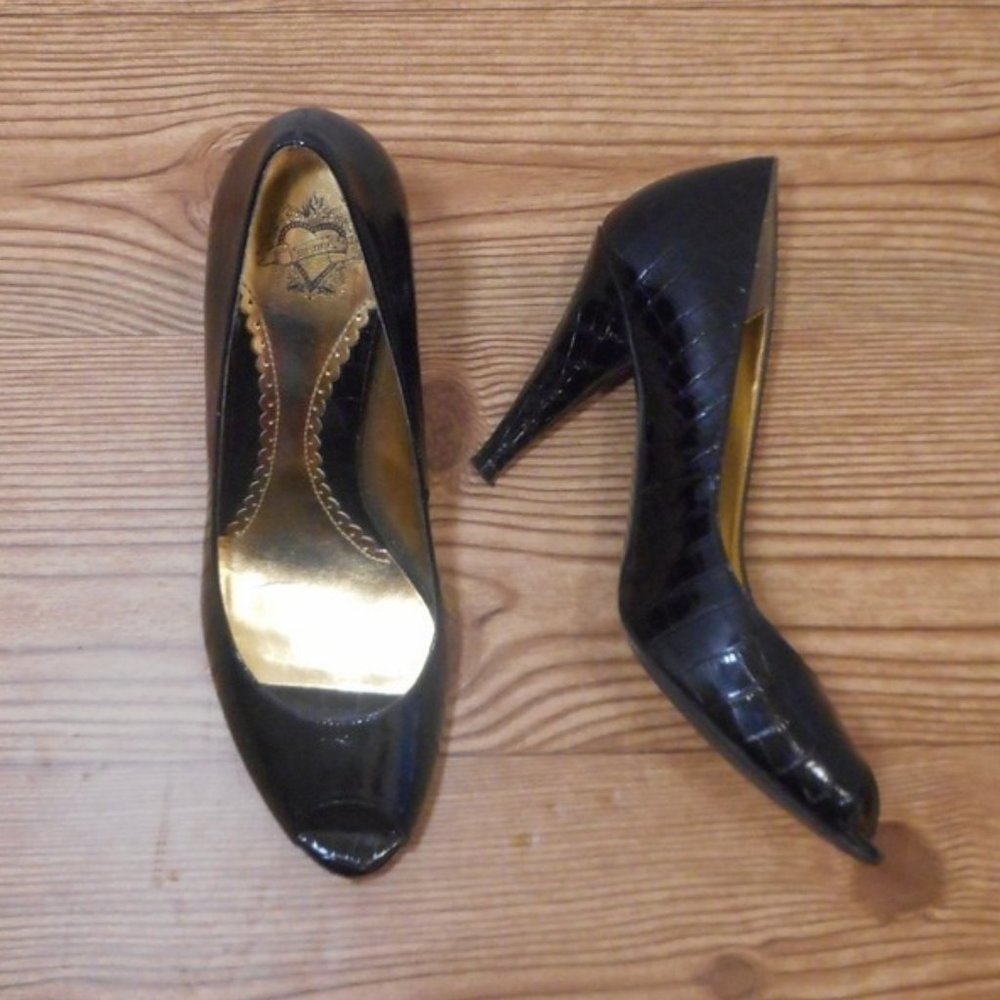 J. Renee crocodile print black peep toe heels